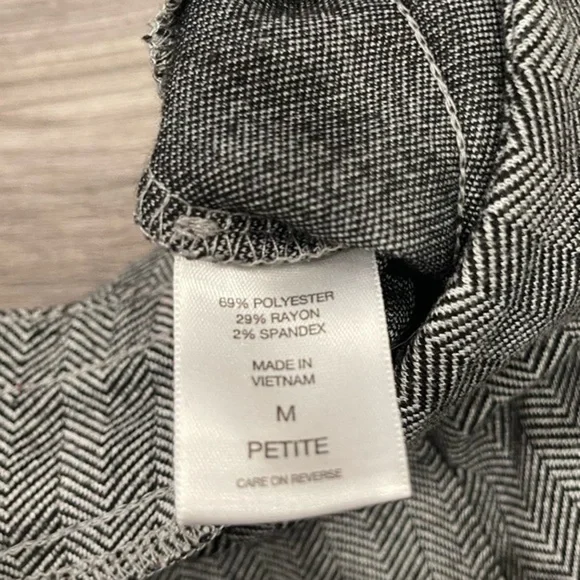 NEW YORK & CO Black/White Pull-On Dress Pants-M - Picture 9 of 10